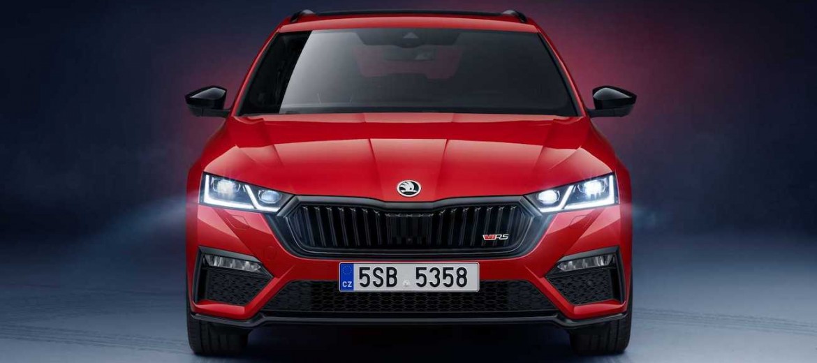 Skoda Octavia RS 2021 года с двигателями TSI и TDI