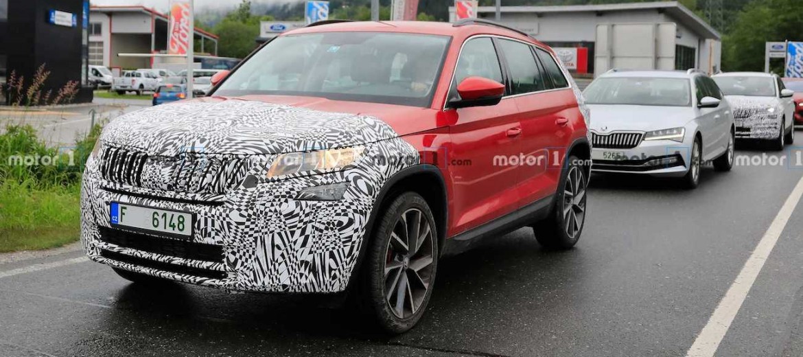 Шпионские фото рестайлингового Skoda Kodiaq RS 2021 года
