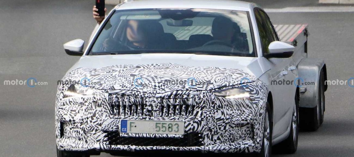 Шпионские снимки Skoda Scala