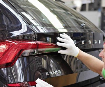 Первый Skoda Kamiq сошел с конвейера на главном заводе Skoda в Млада